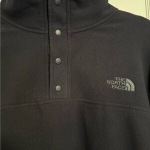 Men’s L The North Face Black Snap-Up Fleece
